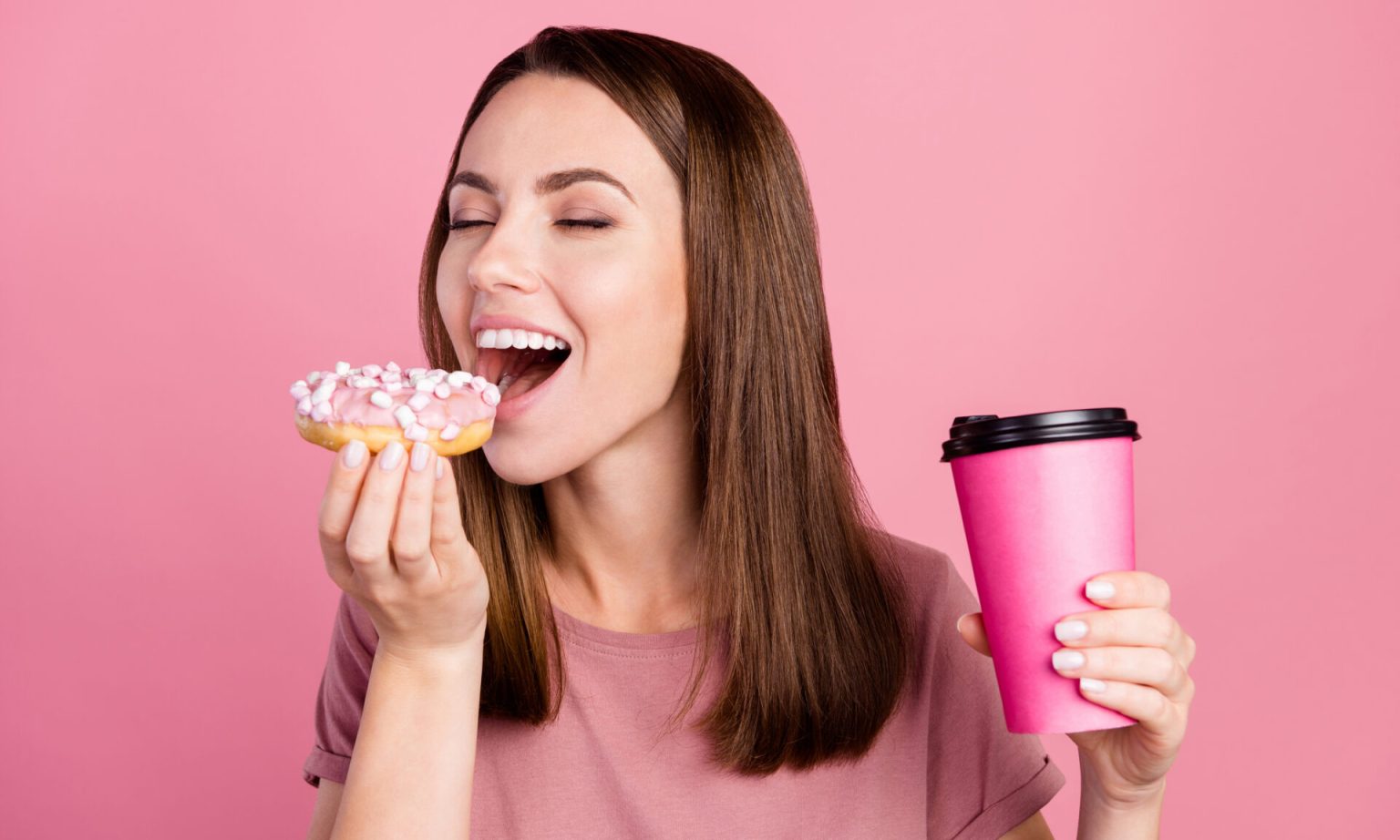 8 Free (or Cheap) Doughnut Deals for June 5